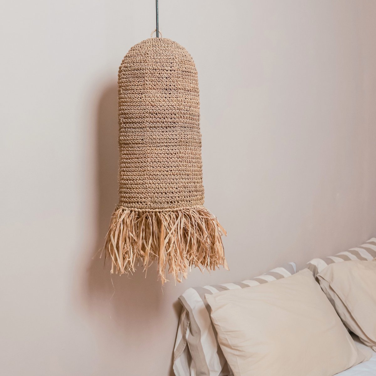 KAWAH – handgjord lampskärm i raffia och rotting från Soeji