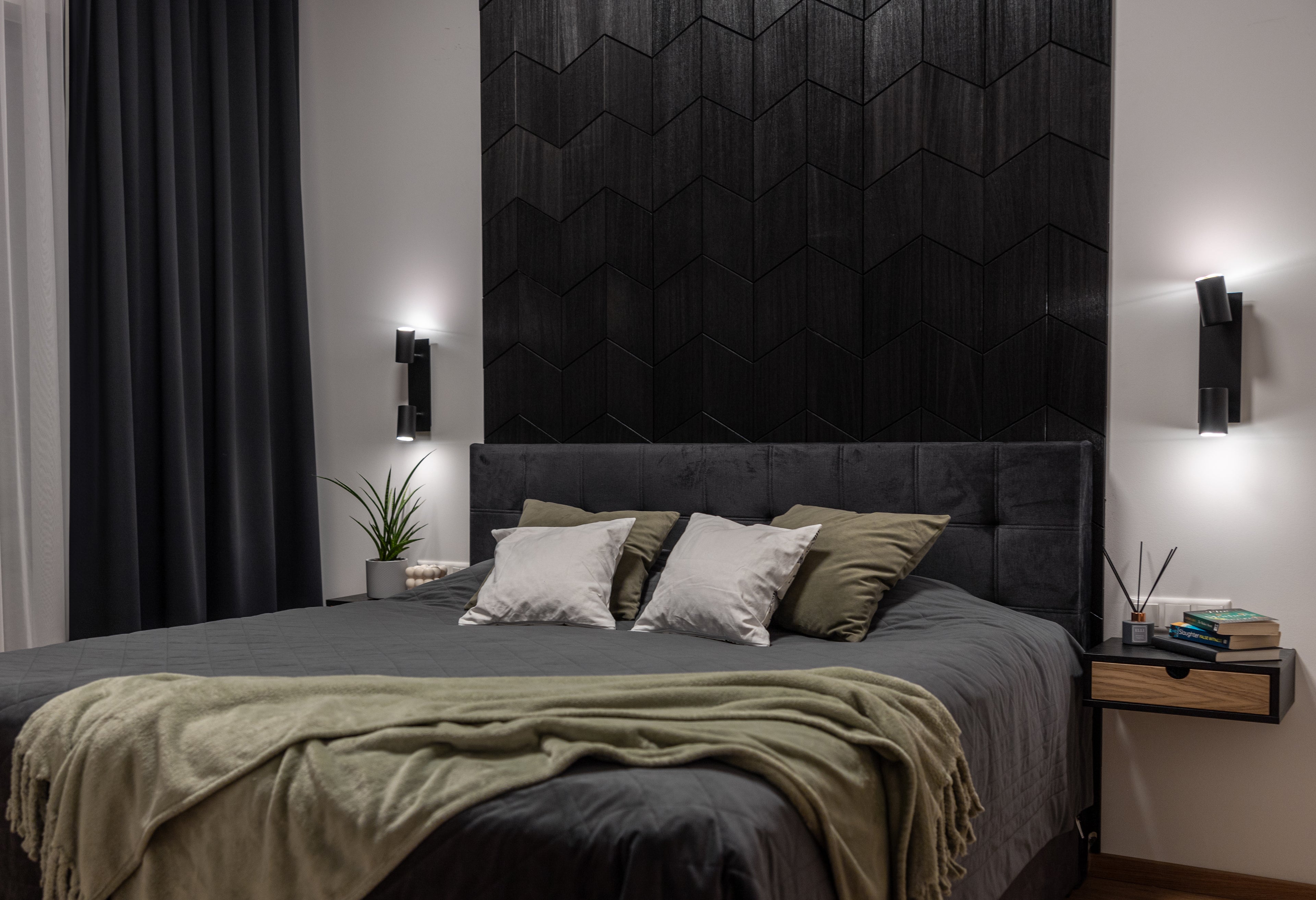 Väggpanel Athena Black – Massivt trä | DecNord