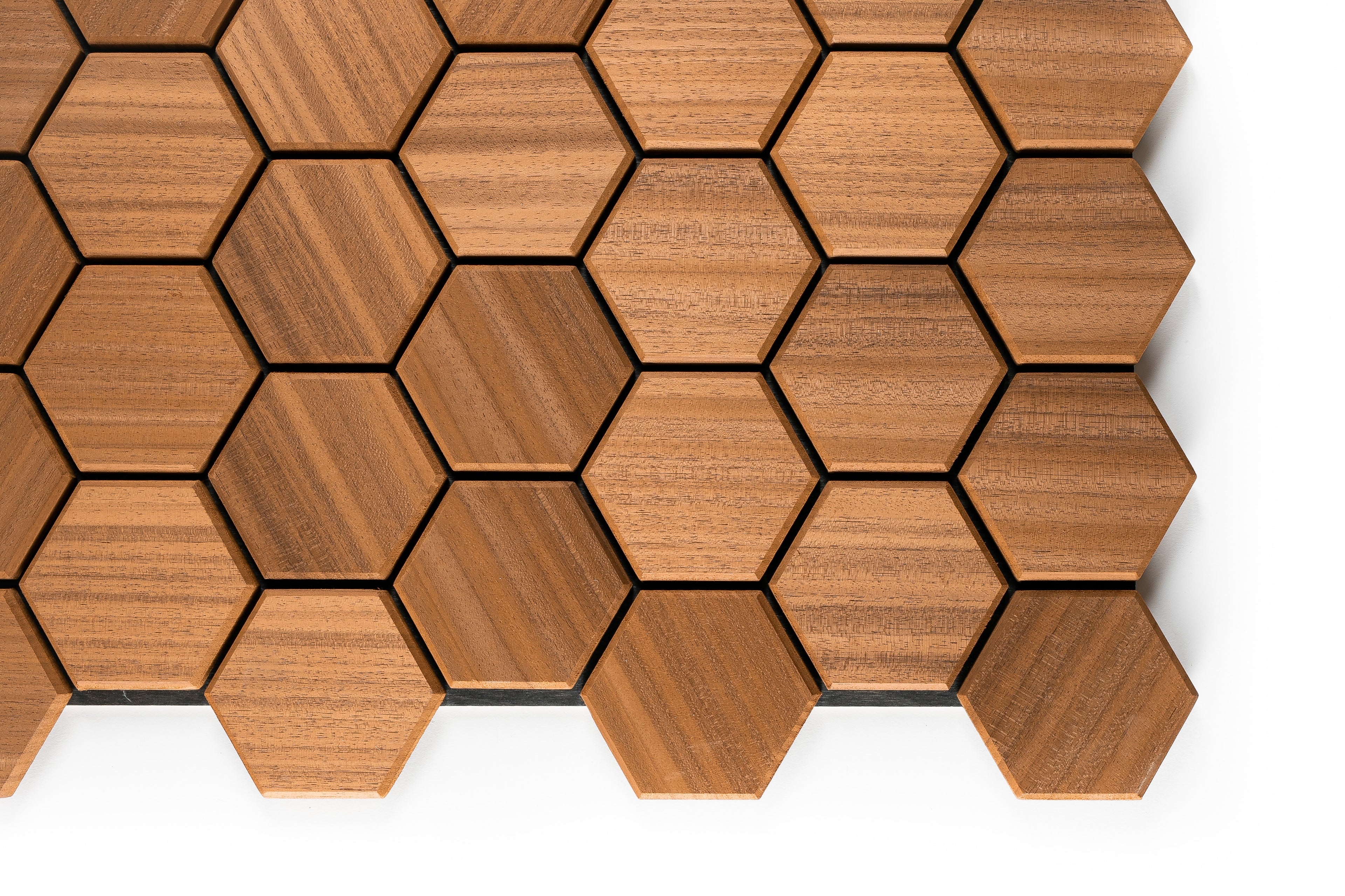 Väggpanel Hexa S Thermo – Massivt trä | DecNord