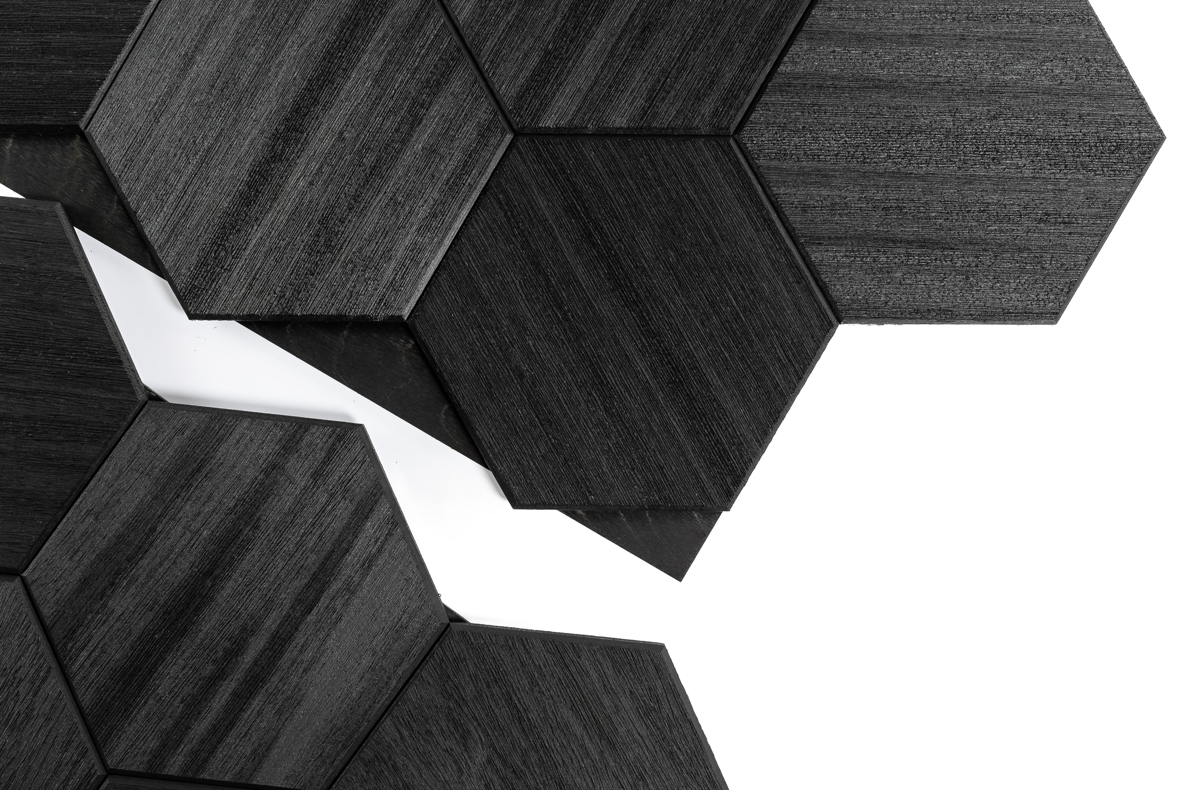 Väggpanel Hexa XL Svart – Massivt trä | DecNord