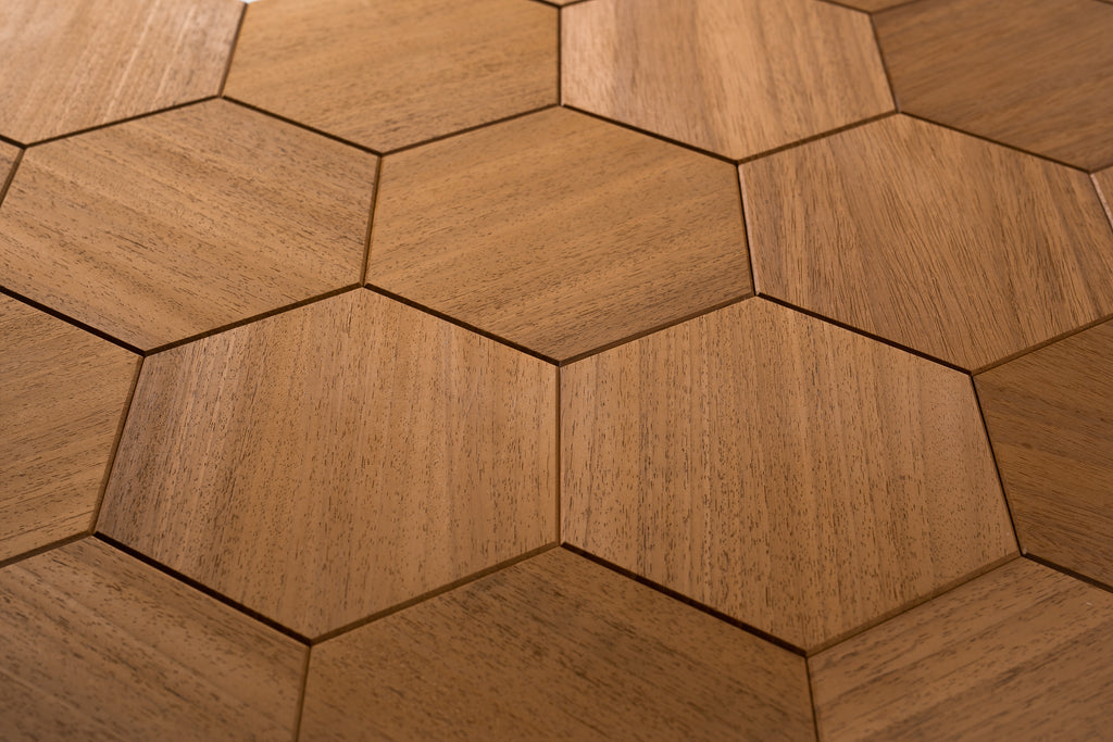 Väggpanel Hexa XL Thermo – Massivt trä | DecNord