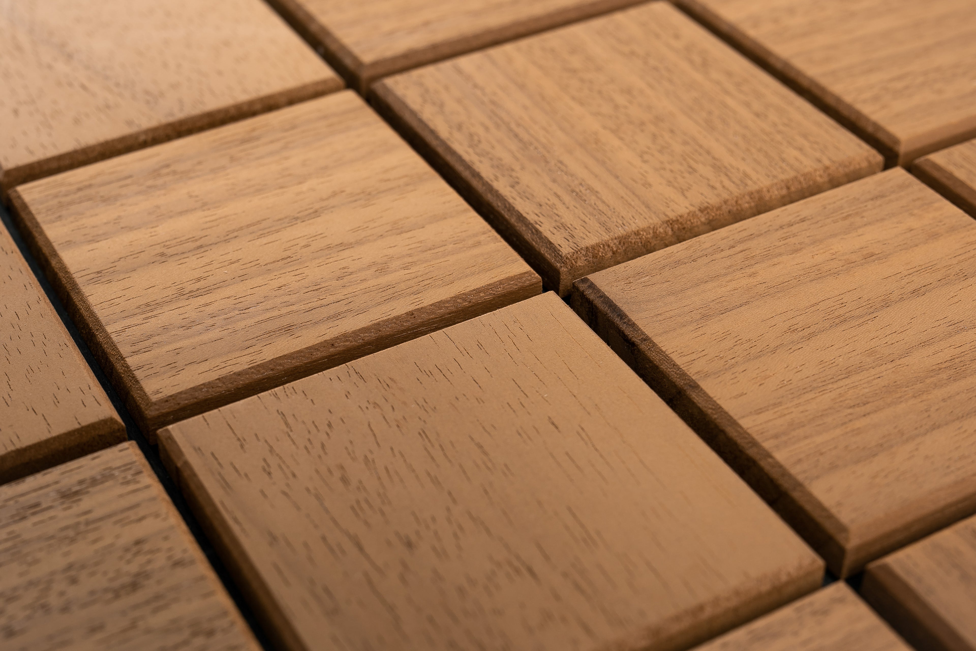 Väggpanel Square Thermo – Massivt trä | DecNord